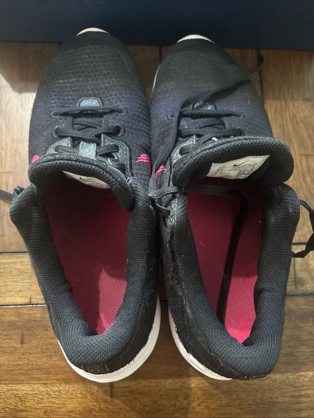 Nike Flex Experience Run 11 Next Nature Black Pink Sneakers Womens Size 11.5